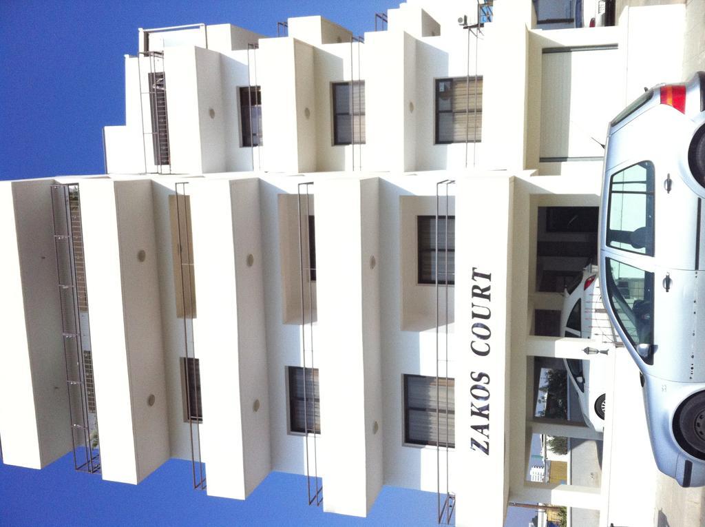 Zakos Court Apartments Larnaca Zewnętrze zdjęcie